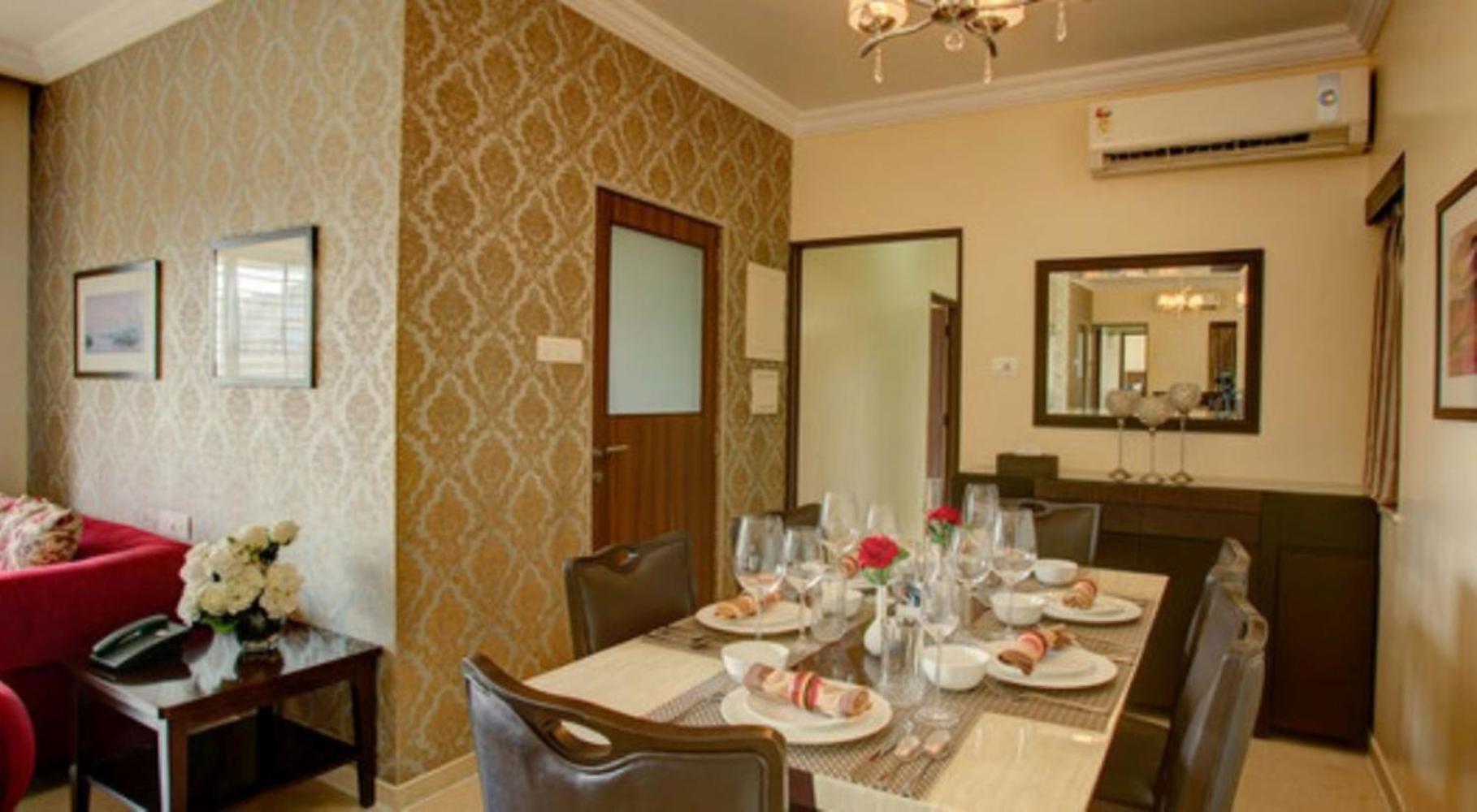 Lalco Residency Hotell Mumbai Exteriör bild